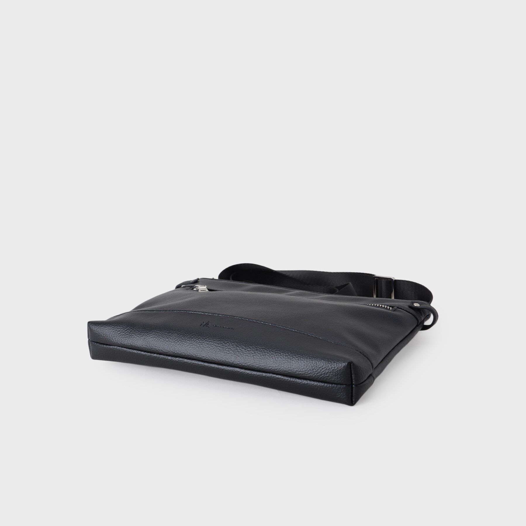 tk.TAKEO KIKUCHI「シボサコッシュバッグ」|ショルダー・メッセンジャー|