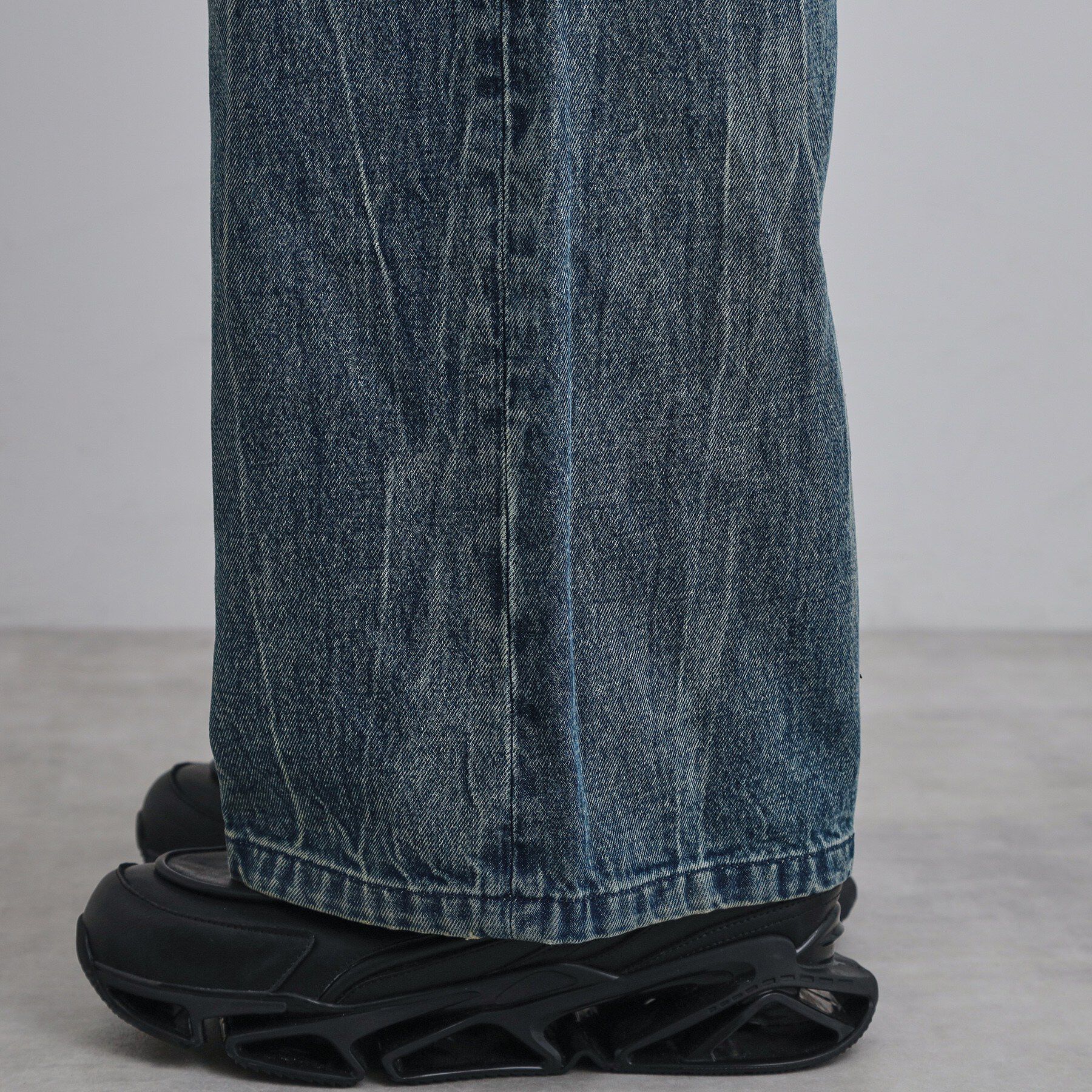 tk.TAKEO KIKUCHI「ワイドストレートレッグデニム」|デニム|