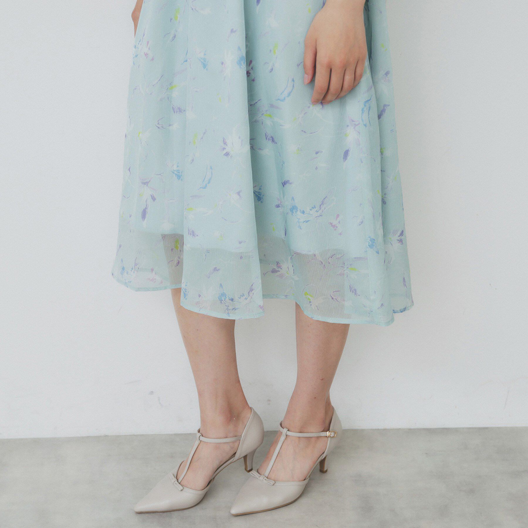 index「シアーフラワーワンピース【洗濯機洗い可】」|ワンピース|