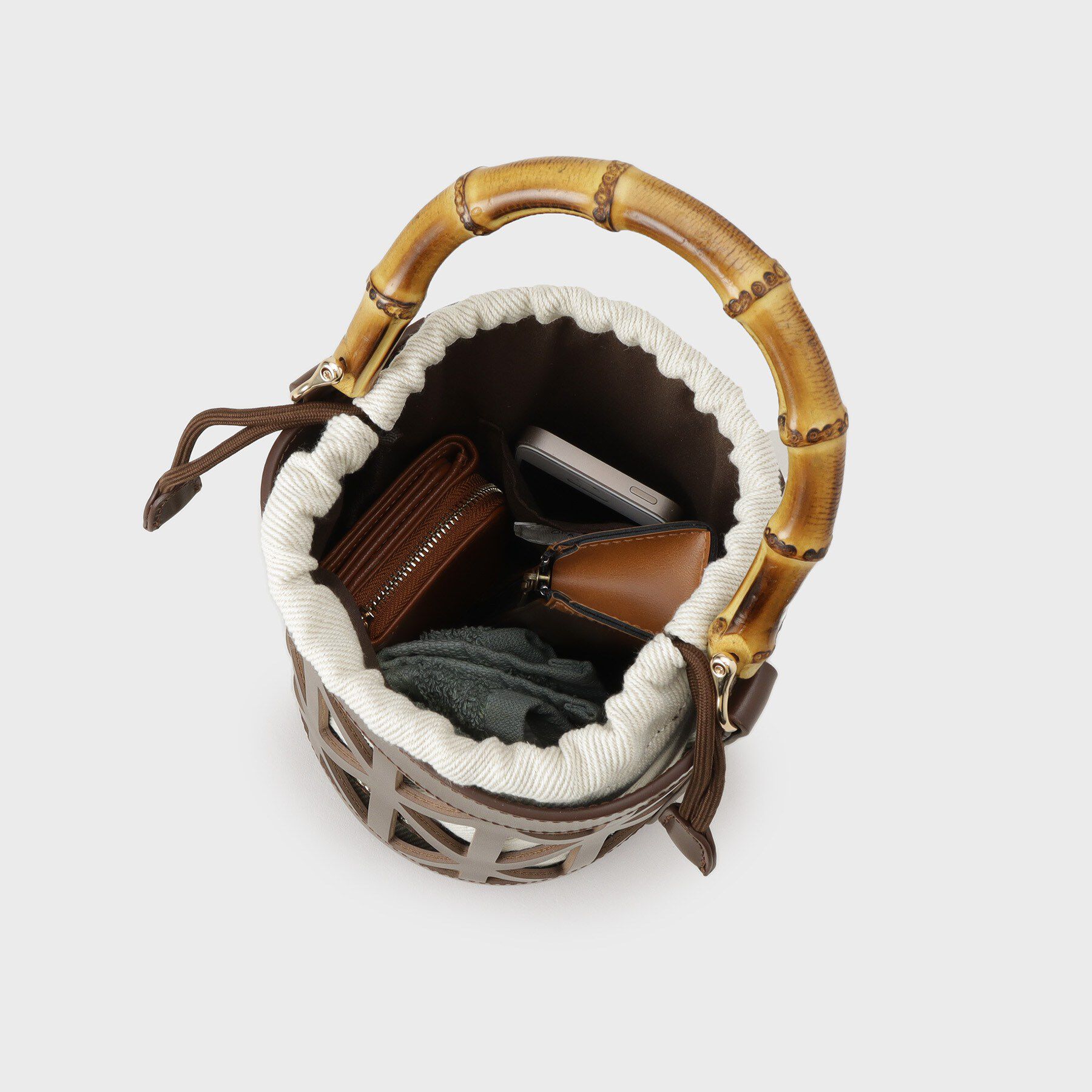 OPAQUE.CLIP「バンブーハンドルパンチングバケツ型バッグ」|ハンドバッグ|