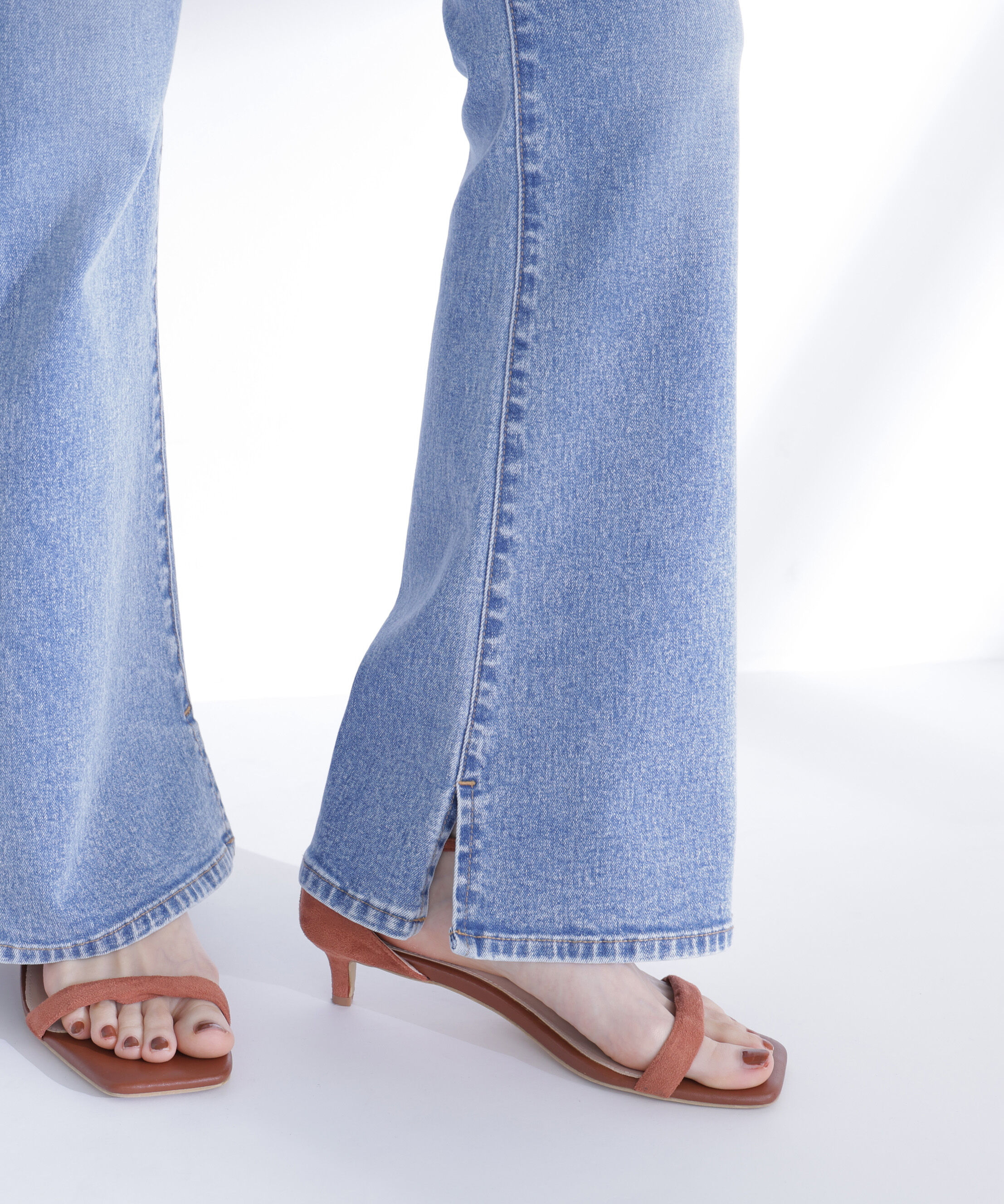  「フレアデニムパンツ」|その他|