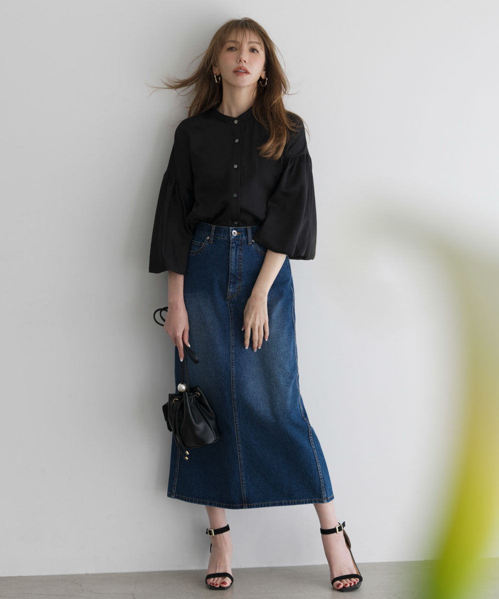  「［美香さん着用］デニムマキシＡラインスカート」|スカート|ネイビー