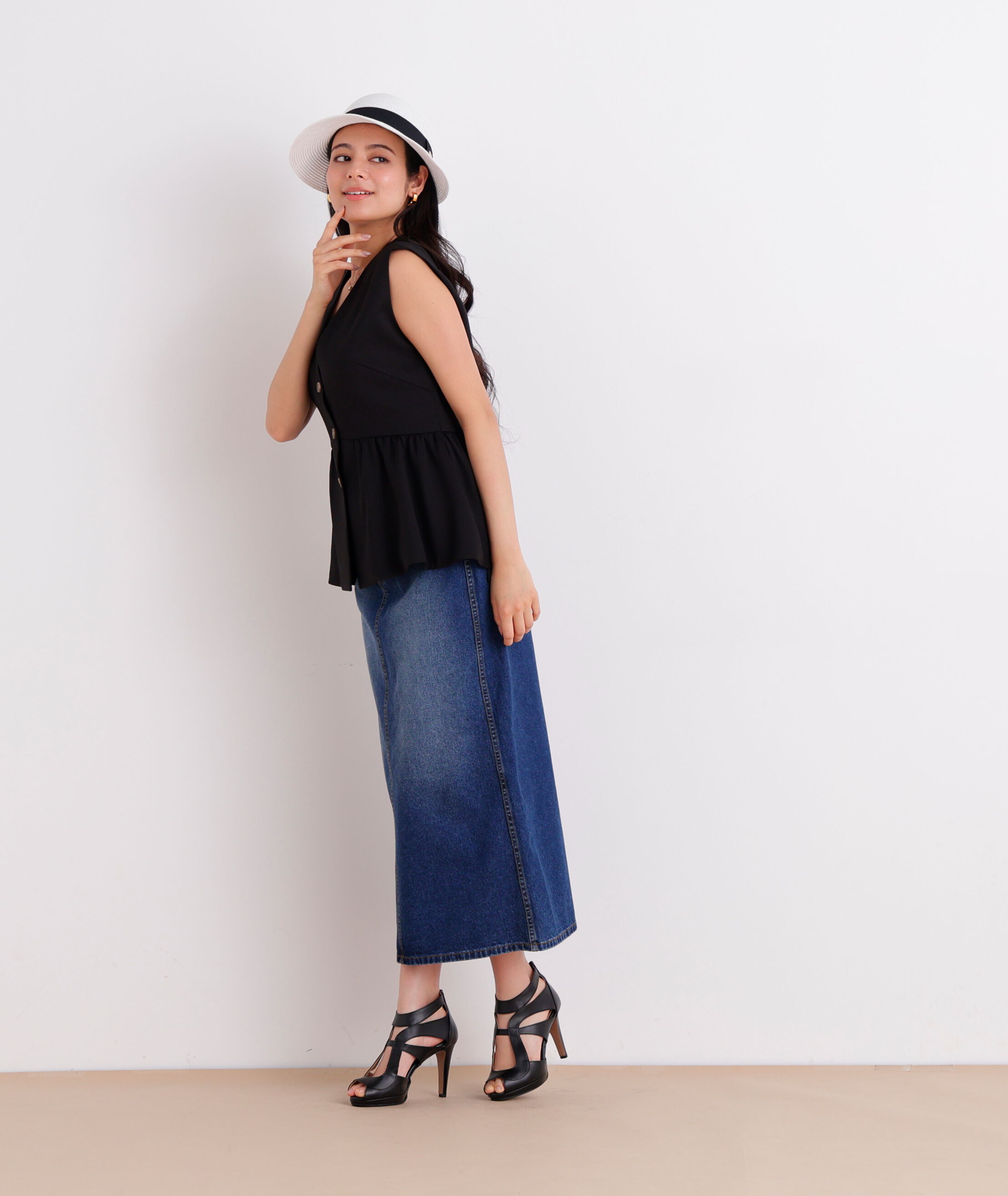  「［美香さん着用］デニムマキシＡラインスカート」|スカート|