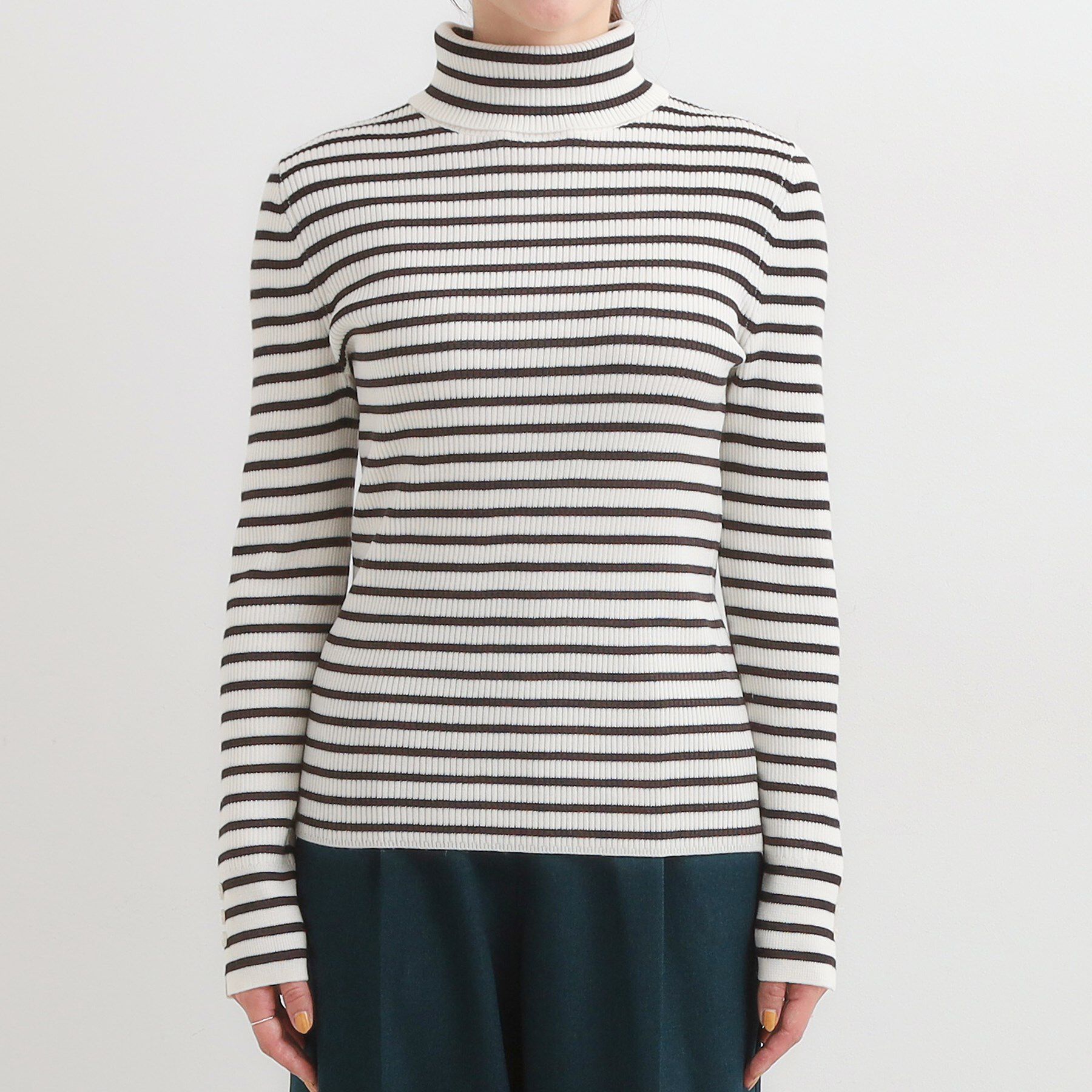 SHOO･LA･RUE「【絶妙なゆるピタ/洗濯機可】ちくちくしにくい リブタートルネック やわらかニット【CIRCRIC】」|ニット・セーター|