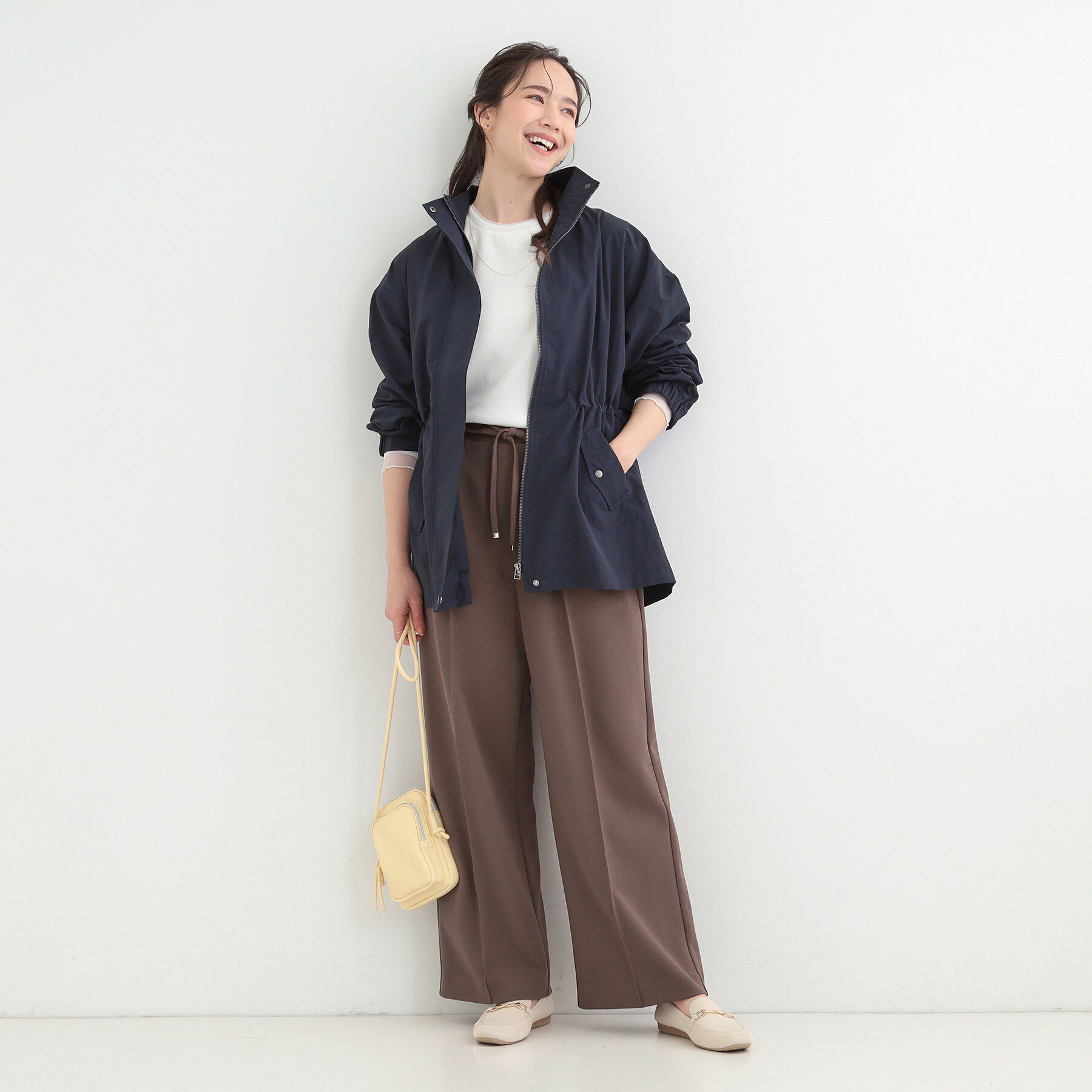 SHOO･LA･RUE「【防花粉/S-LL】ウエストマークですっきり見え　軽やかスタンドブルゾン」|ブルゾン・スタジャン|