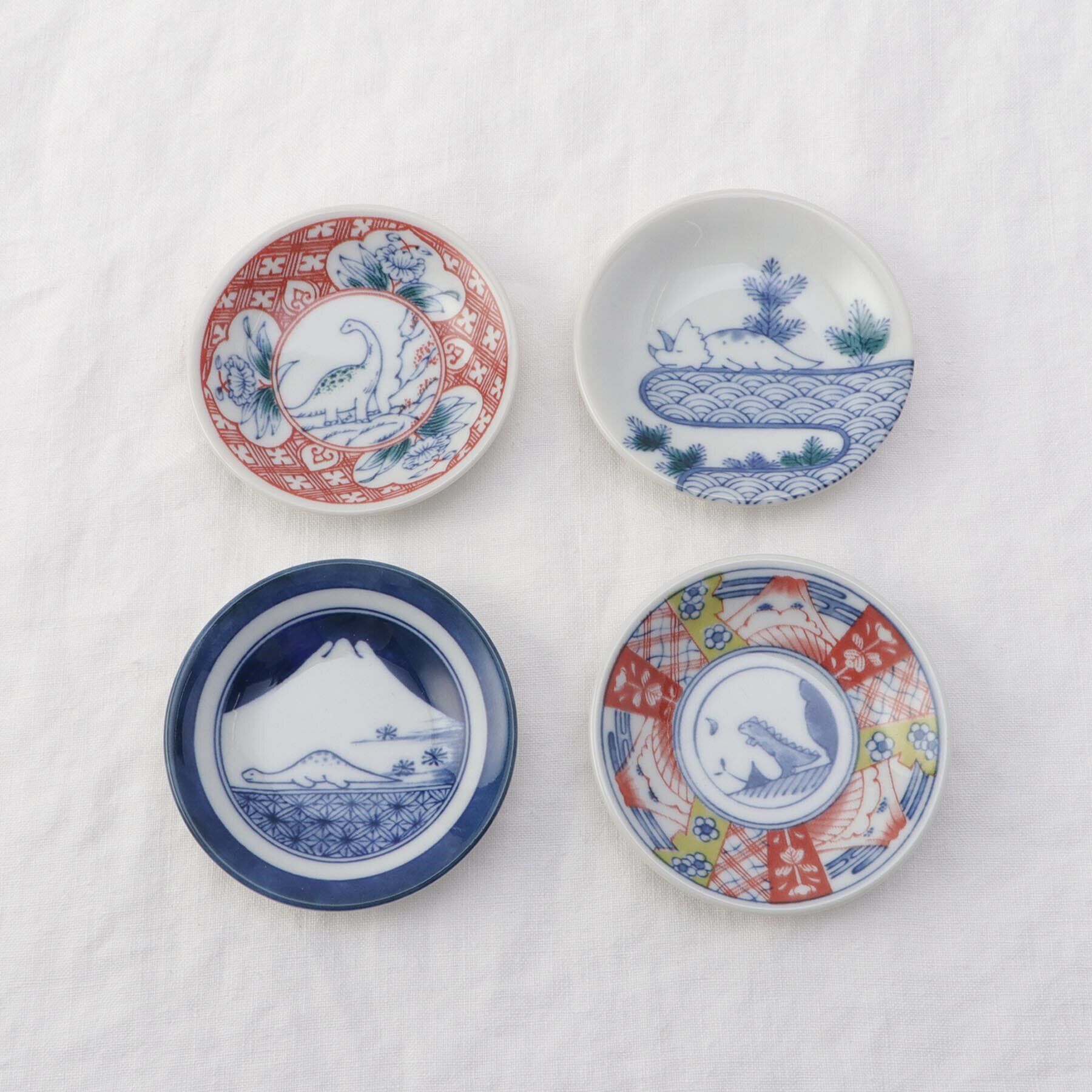 212 KITCHEN STORE「しあわせ図鑑(まめ皿4枚セット） ＜江戸っ子恐竜 ＞」|食器・キッチングッズ|