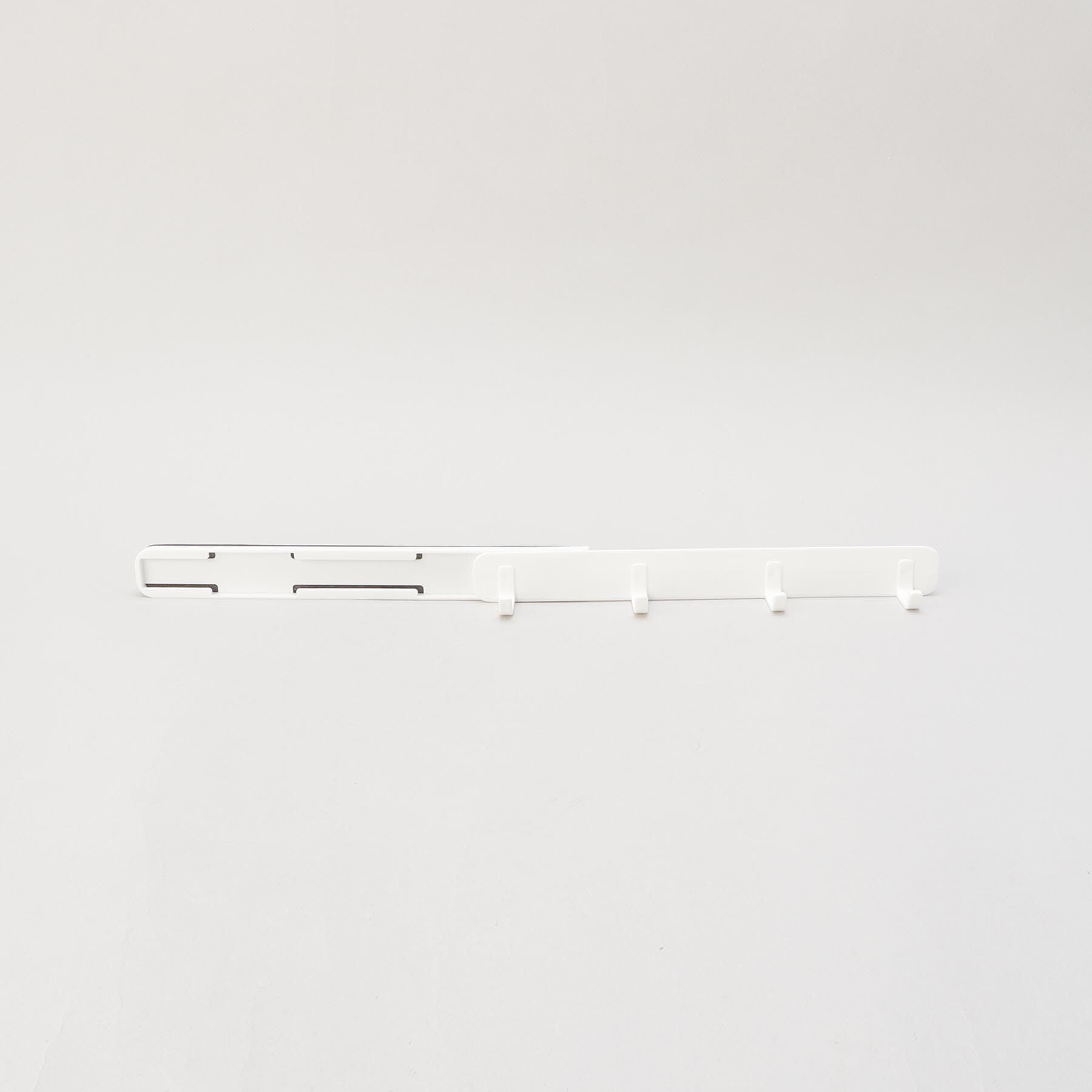 212 KITCHEN STORE「冷蔵庫横のすき間スライド 4連フック ヒキダシーナ」|食器・キッチングッズ|