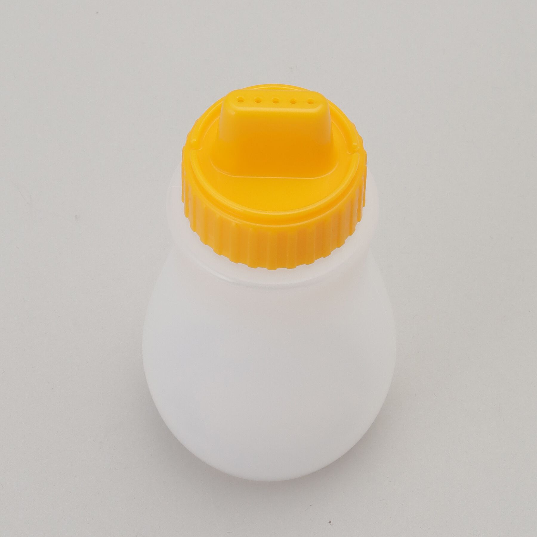 212 KITCHEN STORE「おやつDEっSE マヨネーズディスペンサー」|食器・キッチングッズ|