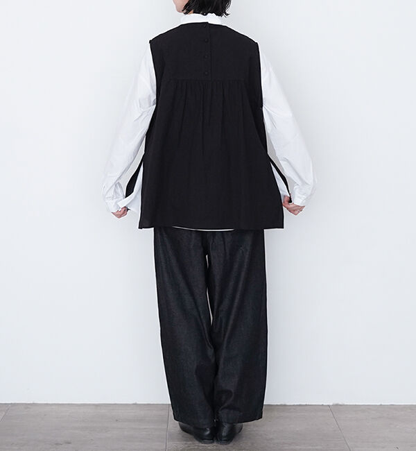 オオカミとフクロウ「オオカミと今宵、月の丘で」|ベスト・ジレ|