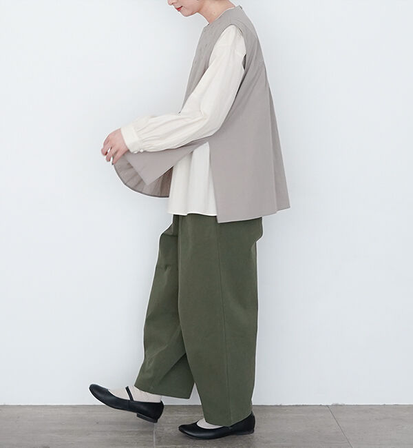 オオカミとフクロウ「オオカミと今宵、月の丘で」|ベスト・ジレ|