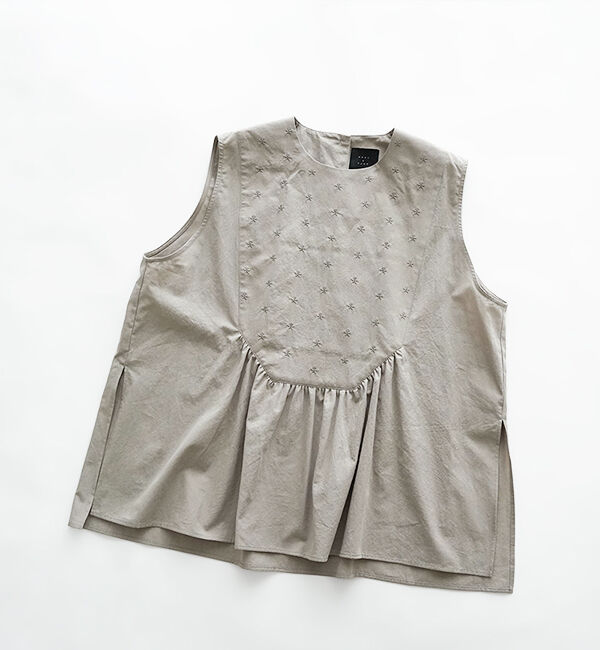 オオカミとフクロウ「オオカミと今宵、月の丘で」|ベスト・ジレ|