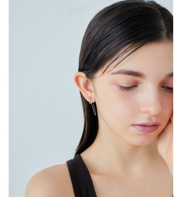ete「ドレープ ハグイヤリング」|イヤリング|