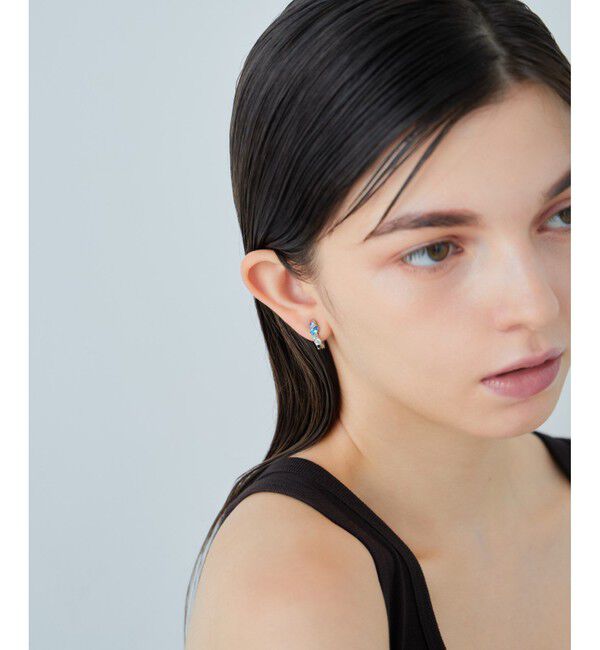 ete「ビジュー ハグイヤリング」|イヤリング|