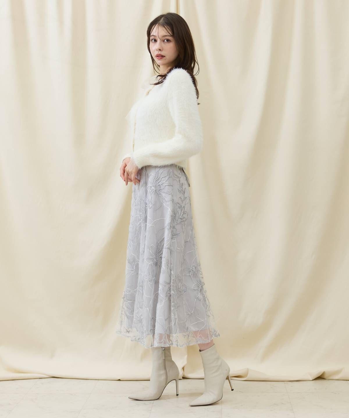 アンドクチュール「エンブロイダリーチュールスカート」|フレア|