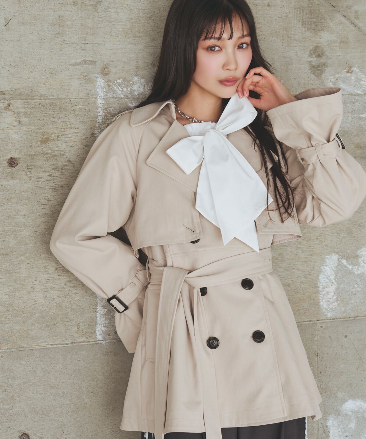 アンドクチュール「ミドル丈トレンチコート」|トレンチコート|