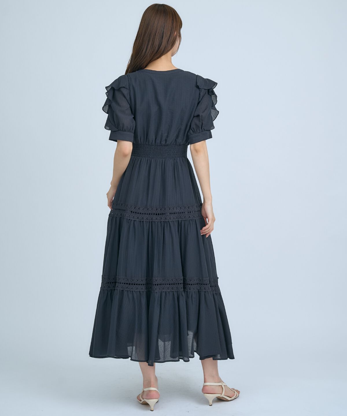 アンドクチュール「フリルスリーブレースティアードワンピース」|ワンピース|