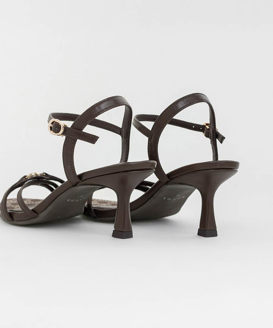  「アシンメトリーベルトストラップサンダル」|サンダル|