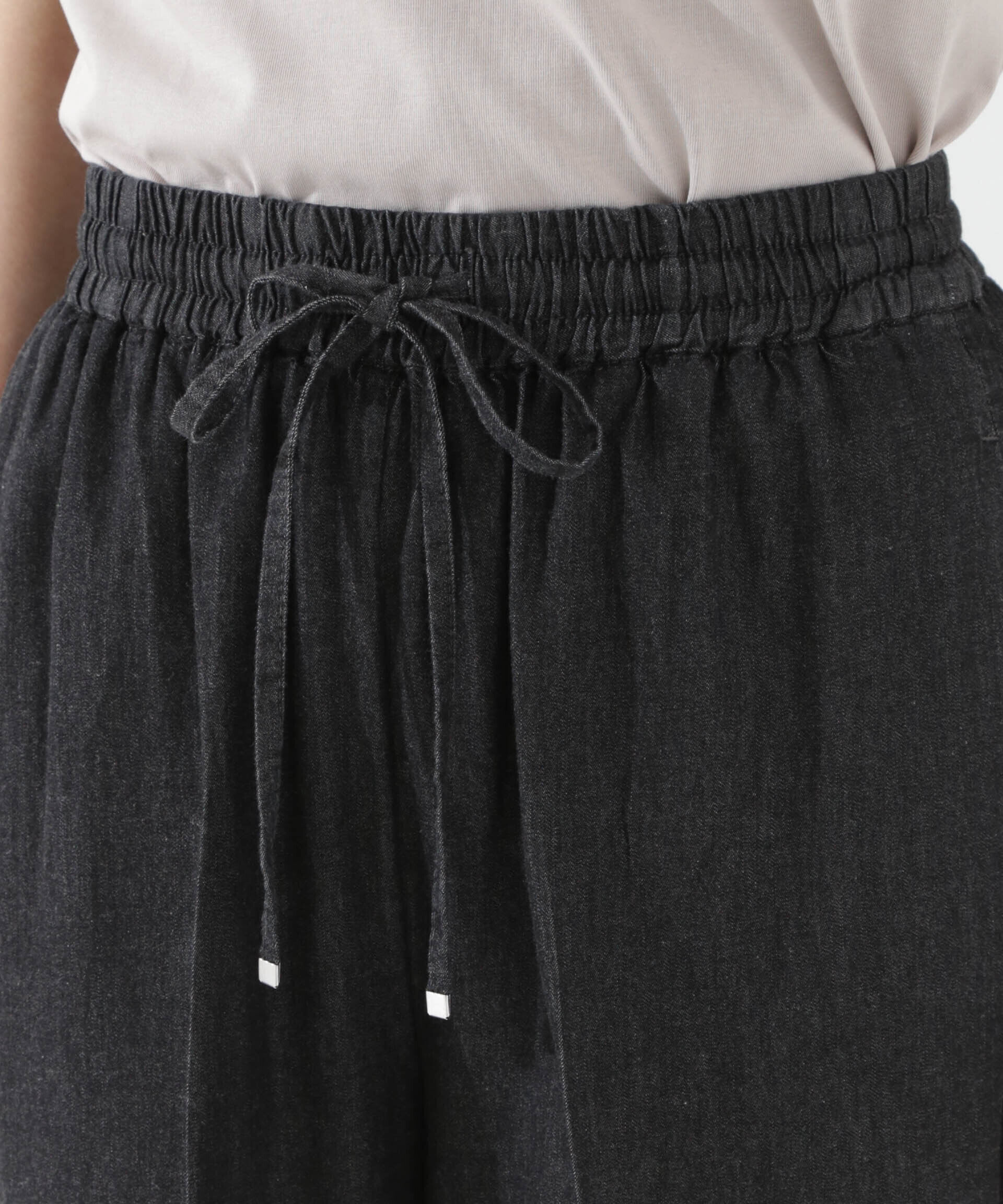 nano･universe「ライトデニムドロストセンタープレスパンツ(セットアップ可)」|チノ|