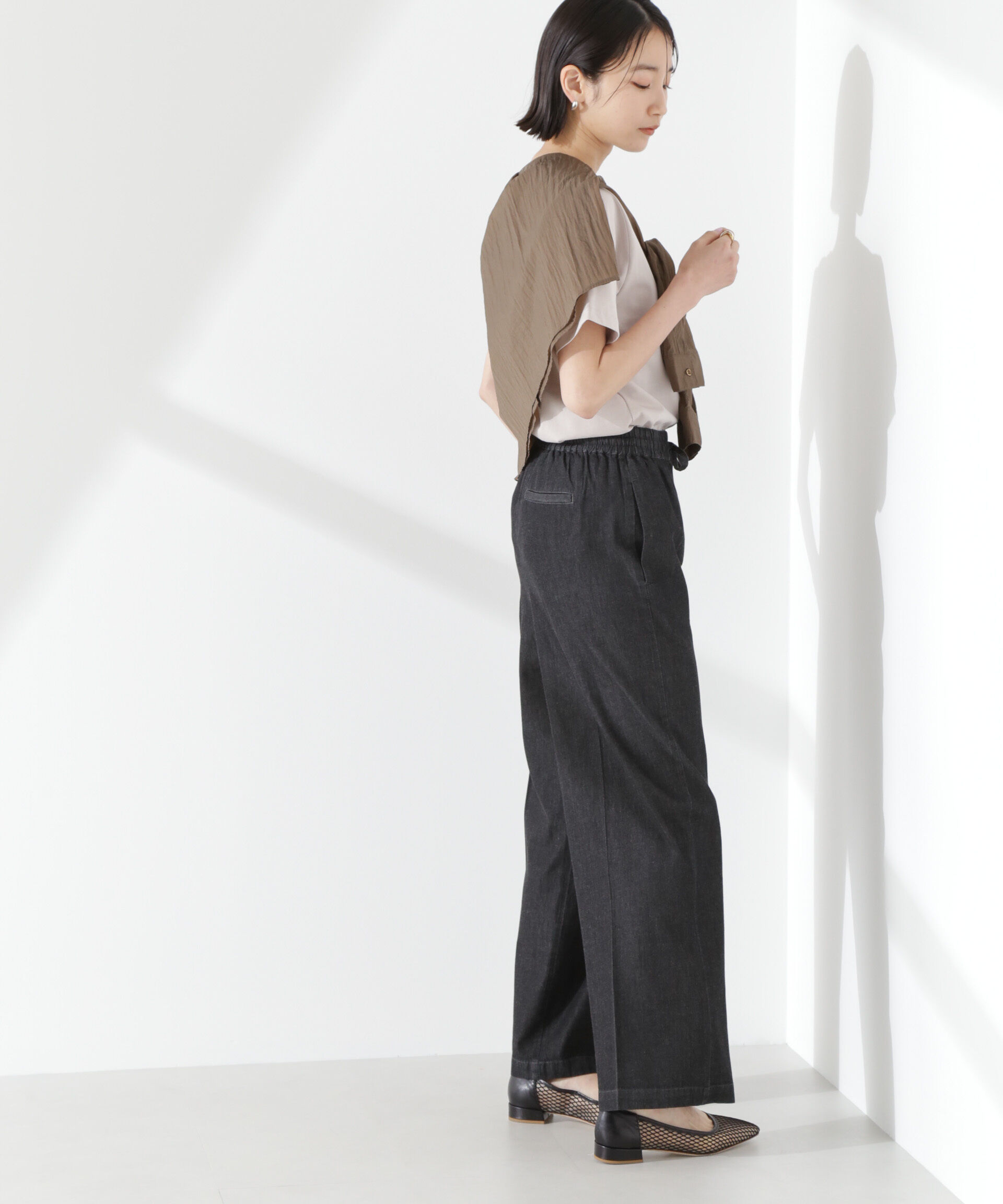 nano･universe「ライトデニムドロストセンタープレスパンツ(セットアップ可)」|チノ|