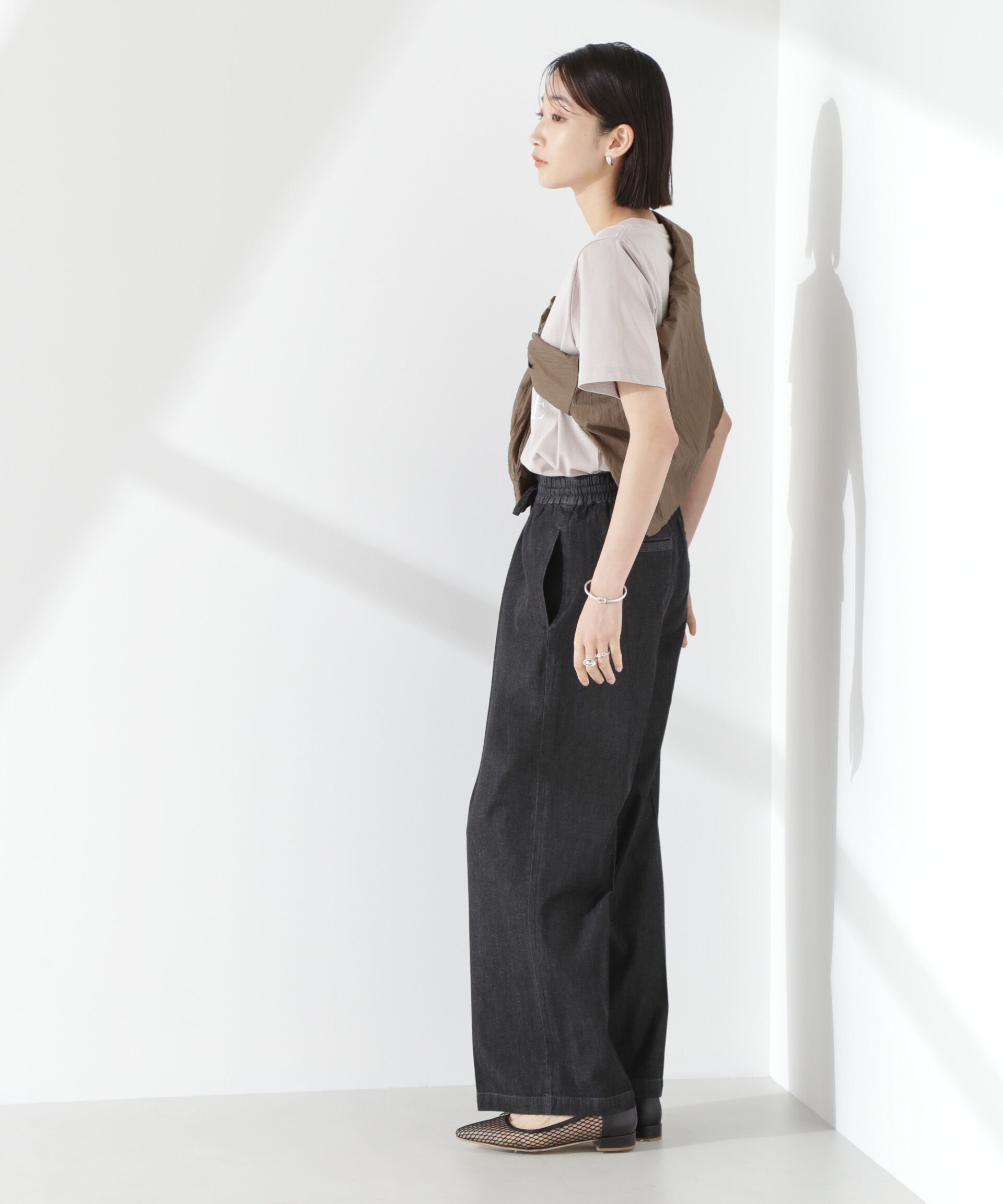 nano･universe「ライトデニムドロストセンタープレスパンツ(セットアップ可)」|チノ|