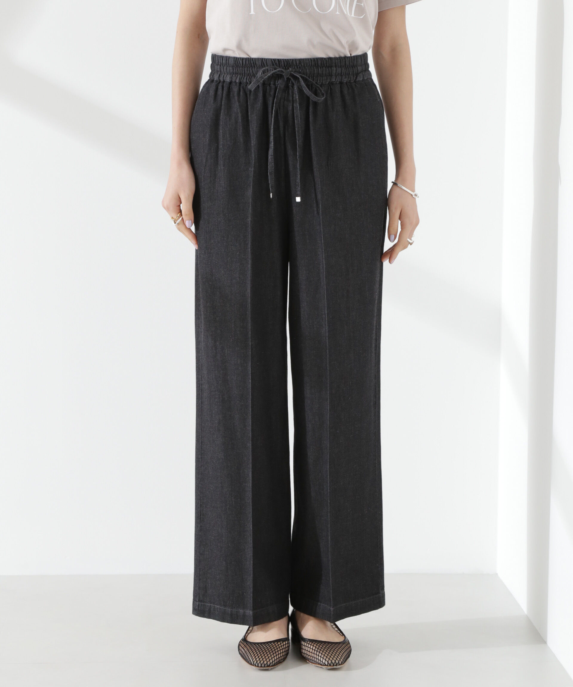 nano･universe「ライトデニムドロストセンタープレスパンツ(セットアップ可)」|チノ|