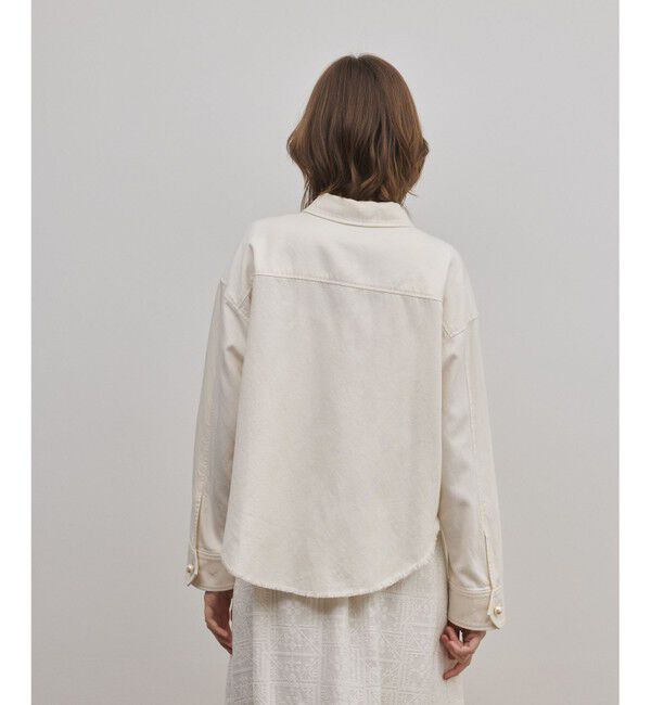 GRACE CONTINENTAL「パール釦ピグメントシャツ」|シャツ・ブラウス|