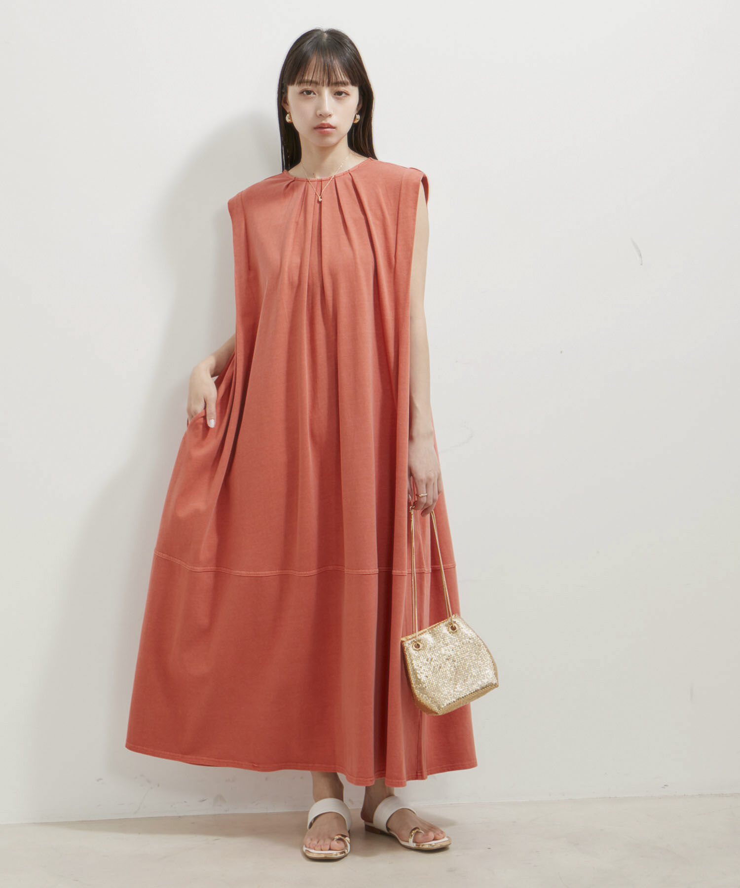 VIS「【洗える】ピグメント加工タックフレアワンピース」|ワンピース|