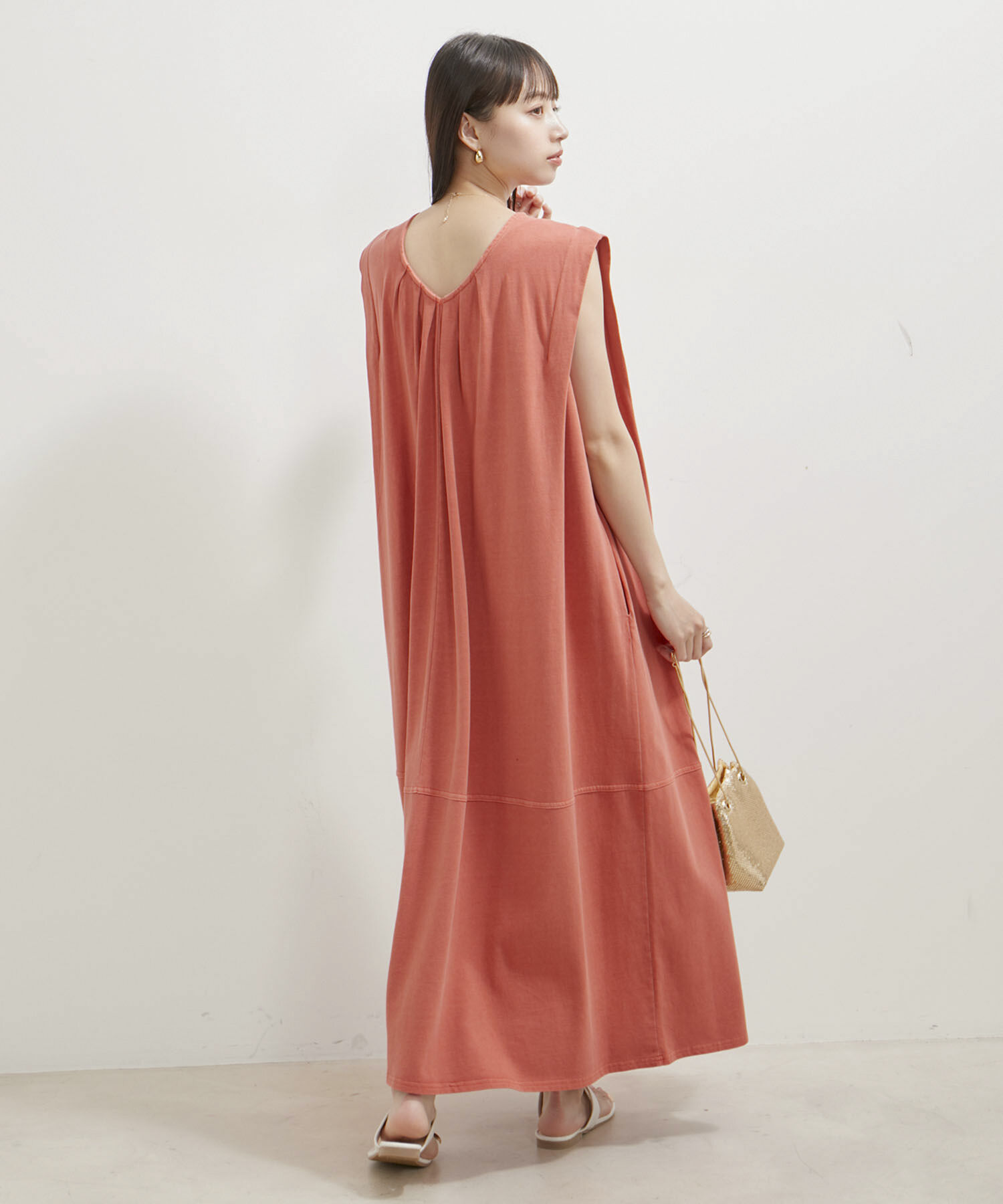 VIS「【洗える】ピグメント加工タックフレアワンピース」|ワンピース|