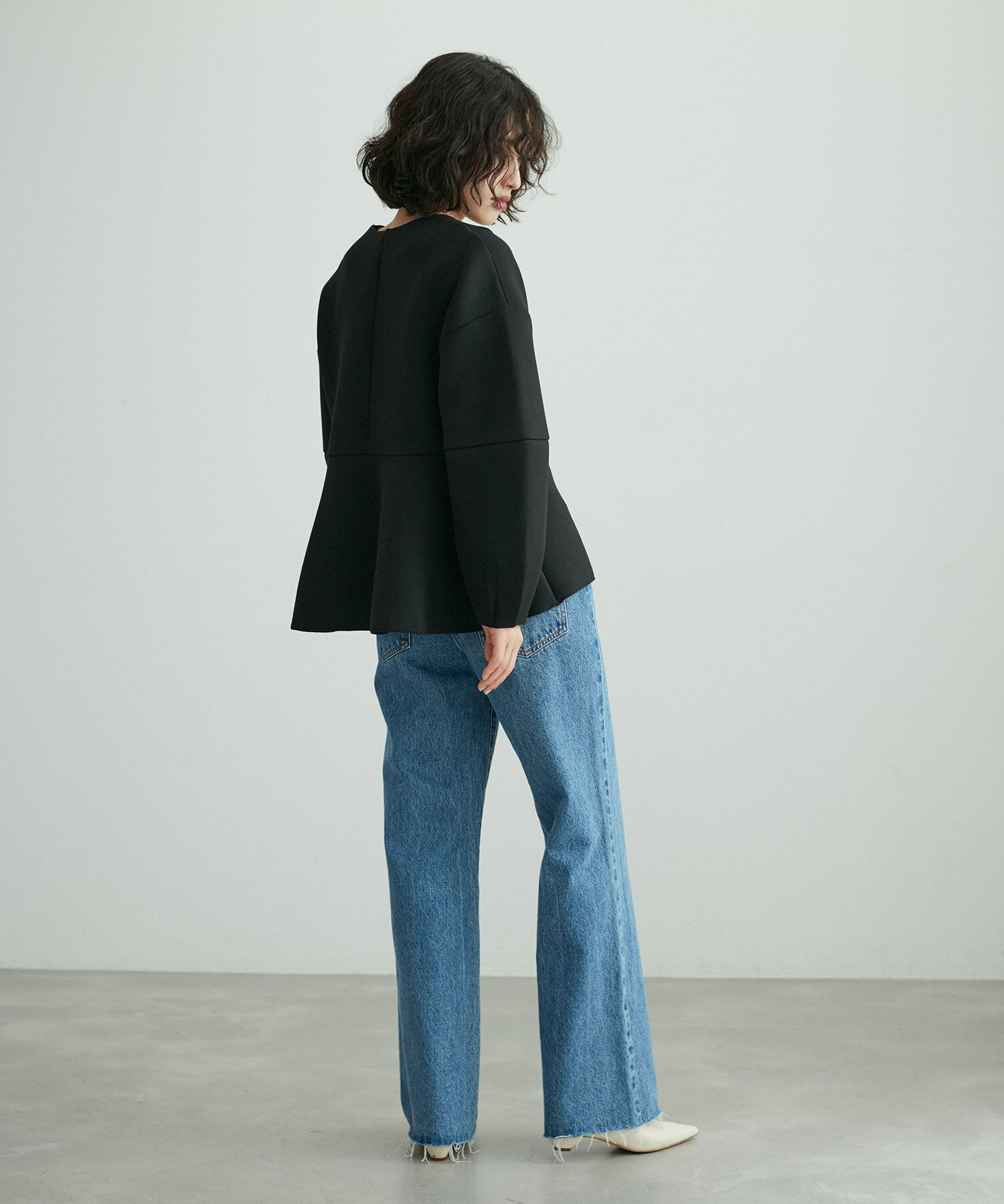 ADAM ET ROPE'「ミックスボタンペプラムカーディガン」|カーディガン|