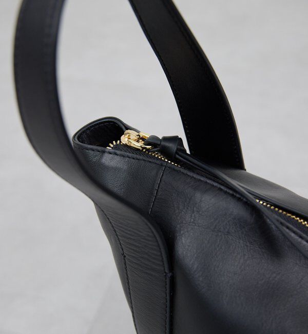  「【2.718】レザーショルダーバッグ」|クラッチバッグ|