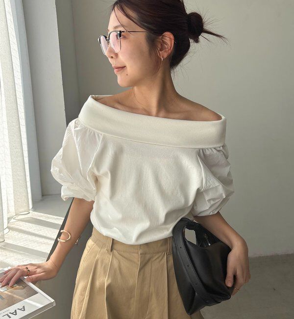  「【華奢見え◎】異素材パフオフショルＴ」|Tシャツ・カットソー|