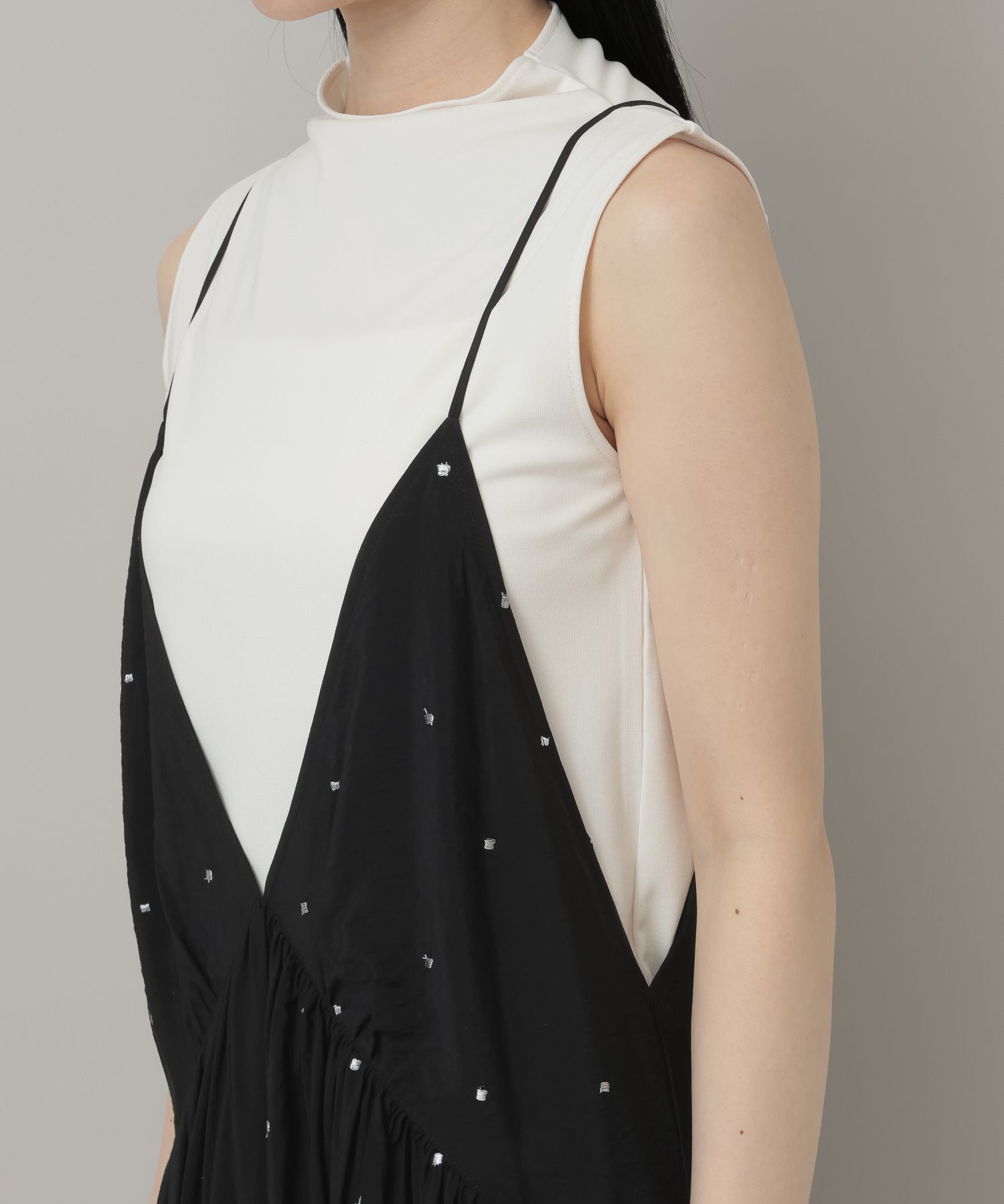 A part by 「ドットシシュウキャミワンピース」|ワンピース|