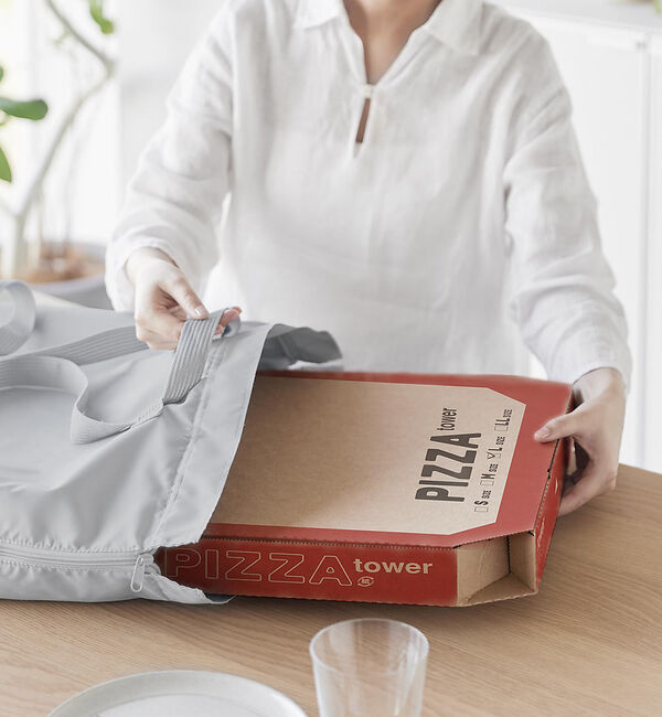 collex「山崎実業  【TOWER/タワー】洗える持ち帰り寿司・ピザが入るレジかごかばん」|食器・キッチングッズ|
