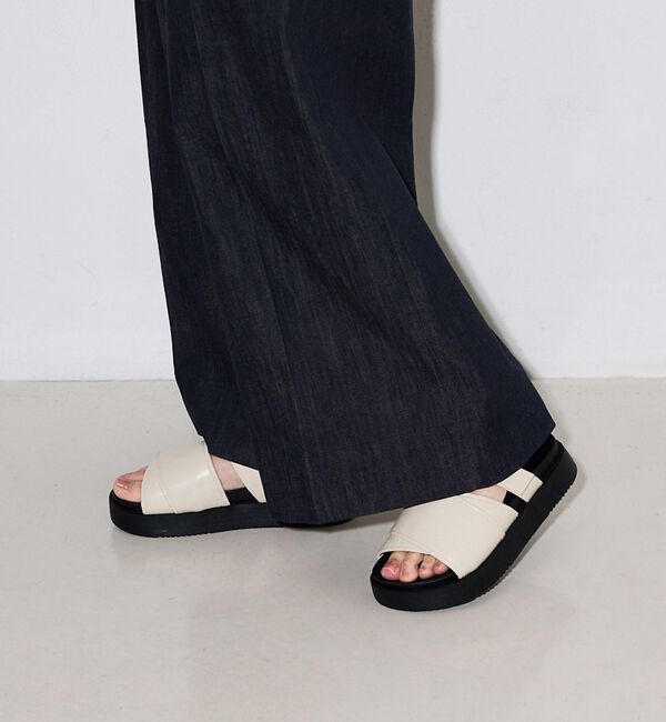 AU BANNISTER「【販売店舗限定】ワイドベルトサンダル【予約】」|サンダル|