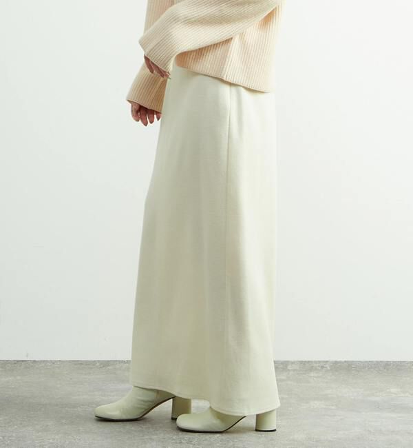 SOFFITTO「圧縮ウールスムースIラインスカート」|スカート|