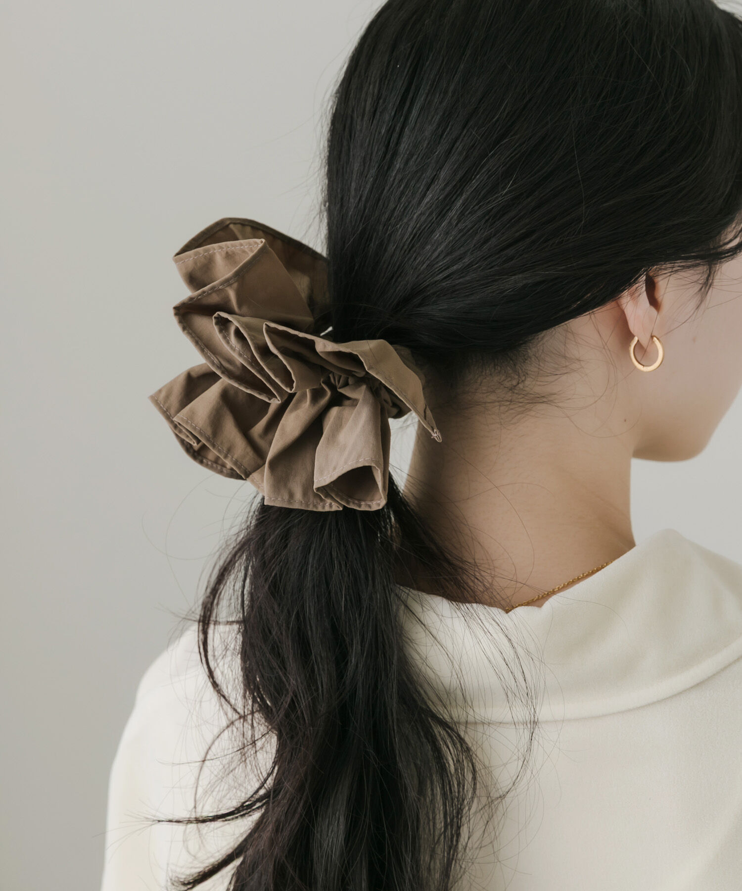 SMELLY「ベーシックフリルシュシュ」|ヘアゴム・シュシュ|