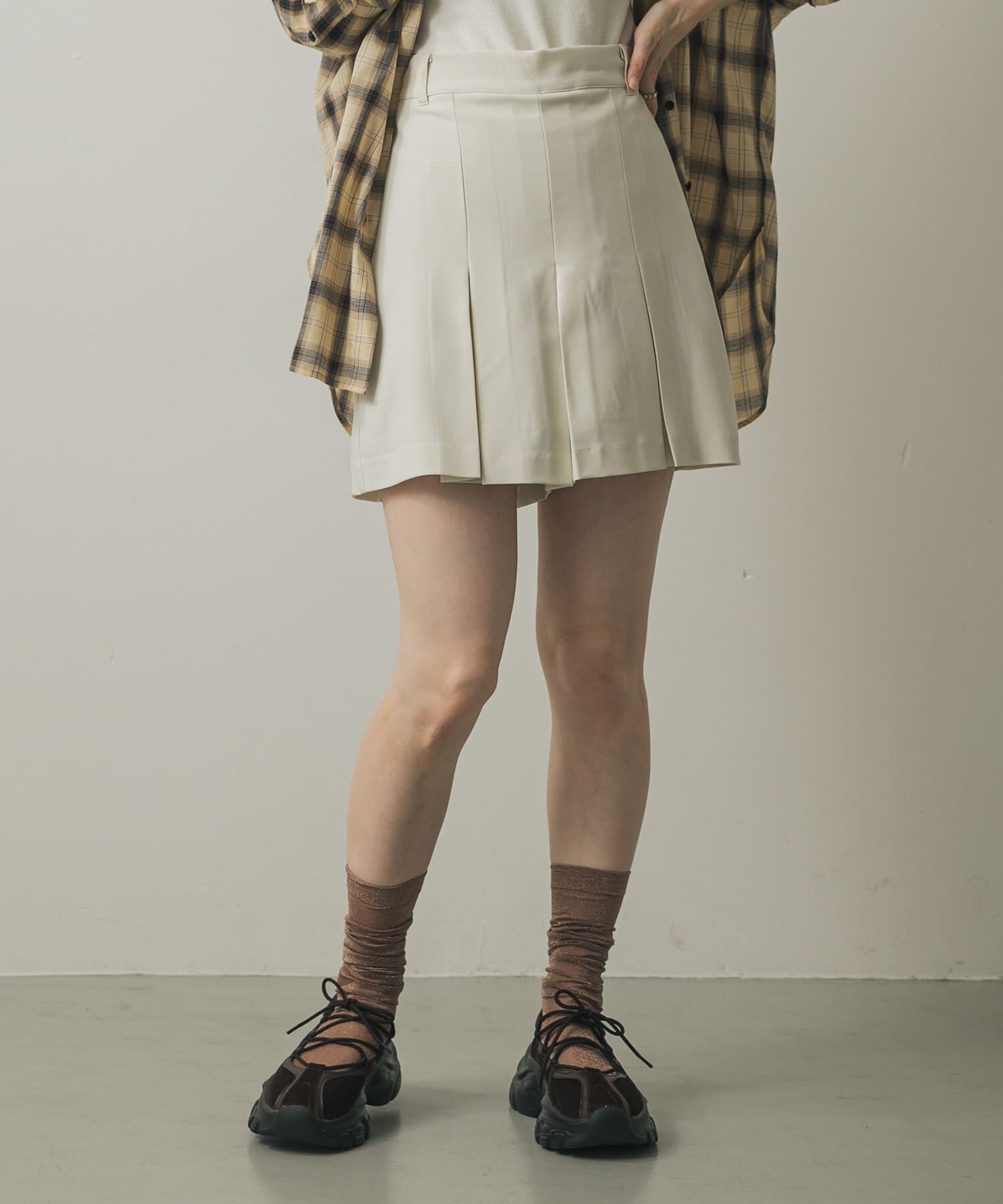 SENSE OF PLACE by URBAN RESEARCH「タックショートパンツ」|その他|