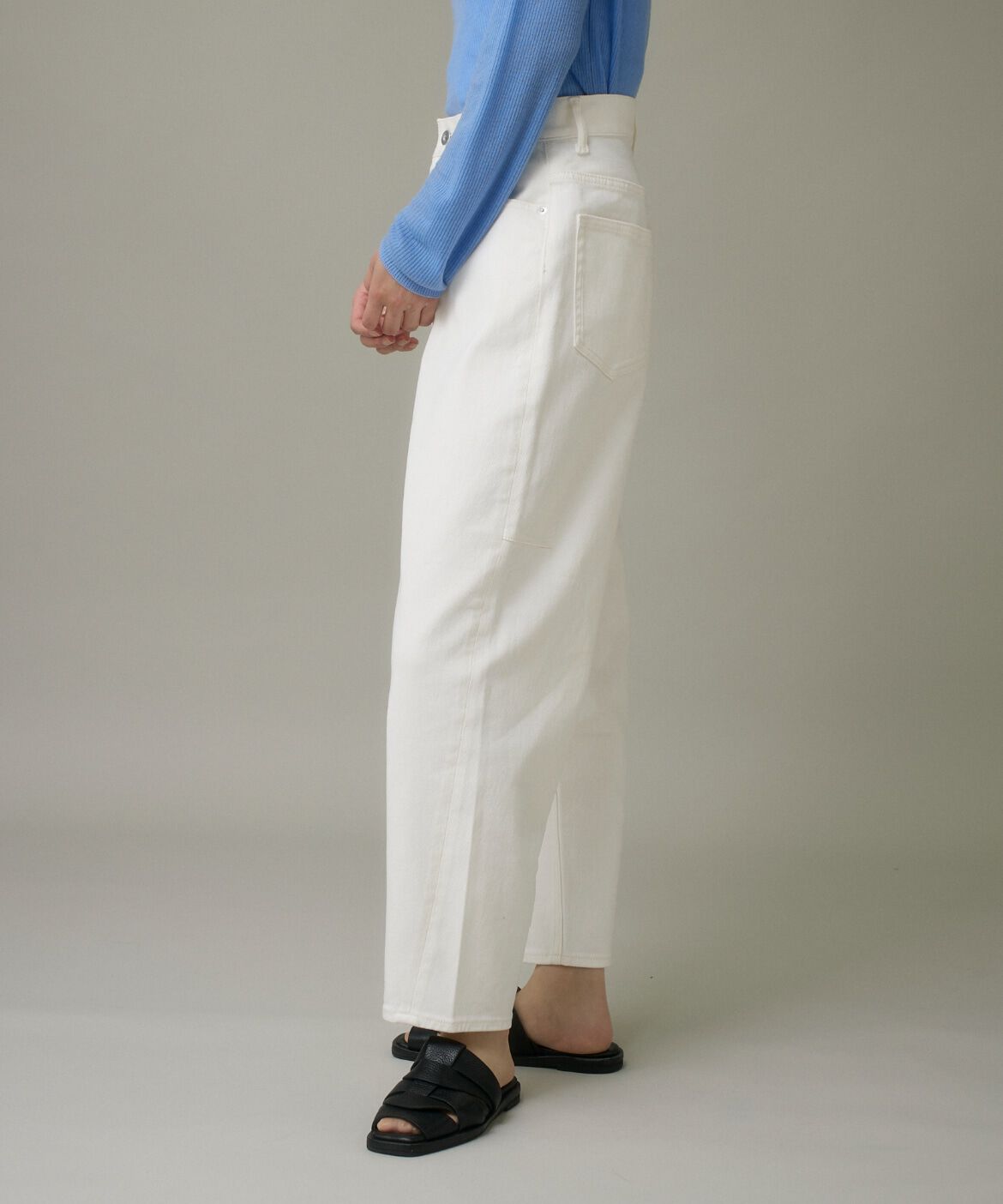 DAY by DAY it&rsquo;s international「ホワイトデニムバレルレッグパンツ」|その他|