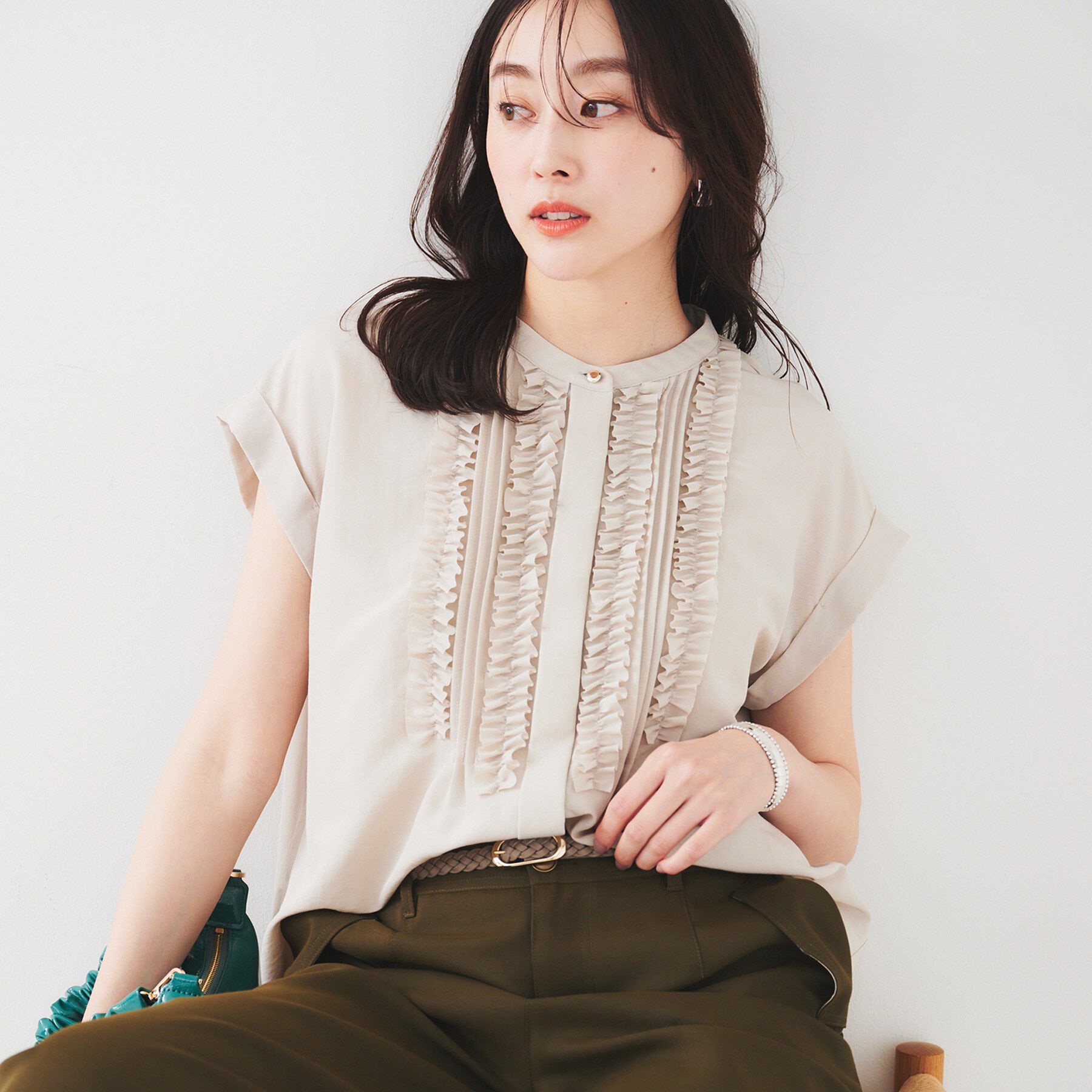 UNTITLED「【吸水速乾/UVケア】フィブリルフリルブラウス」|シャツ・ブラウス|ベージュ(052)