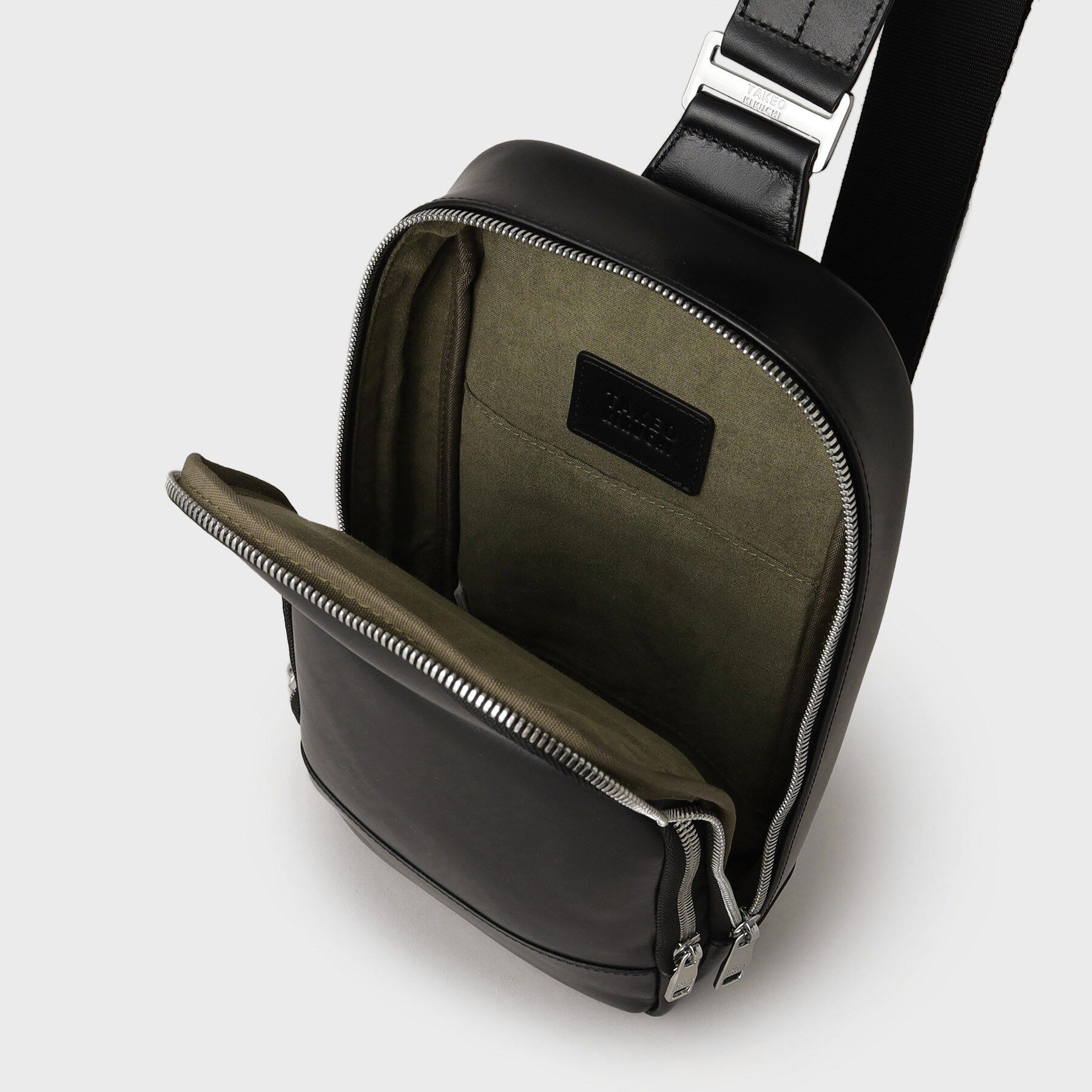 TAKEO KIKUCHI「アニリンレザー ワンショルダーバッグ」|ショルダー・メッセンジャー|