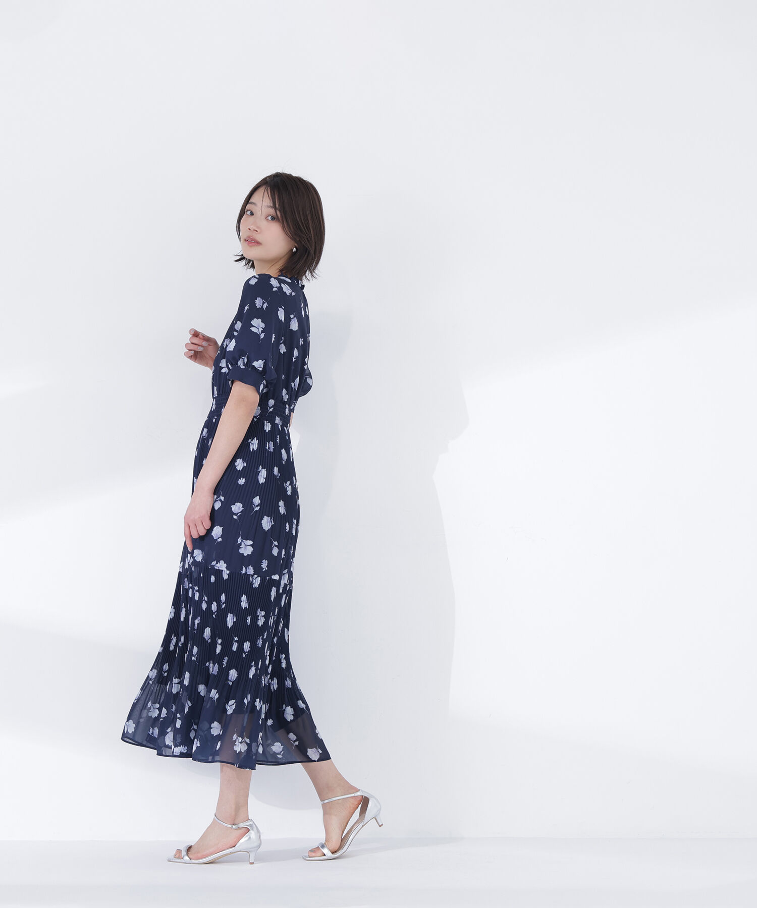  「ぼかしフラワープリントワンピース」|ワンピース|