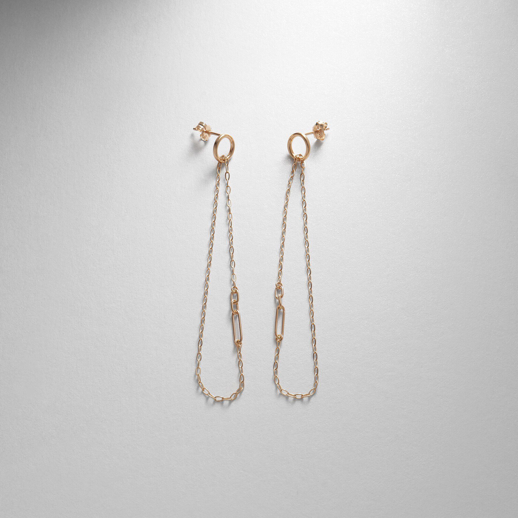 COCOSHNIK「K10中空サークルフックチェーン スタッドピアス」|ピアス|