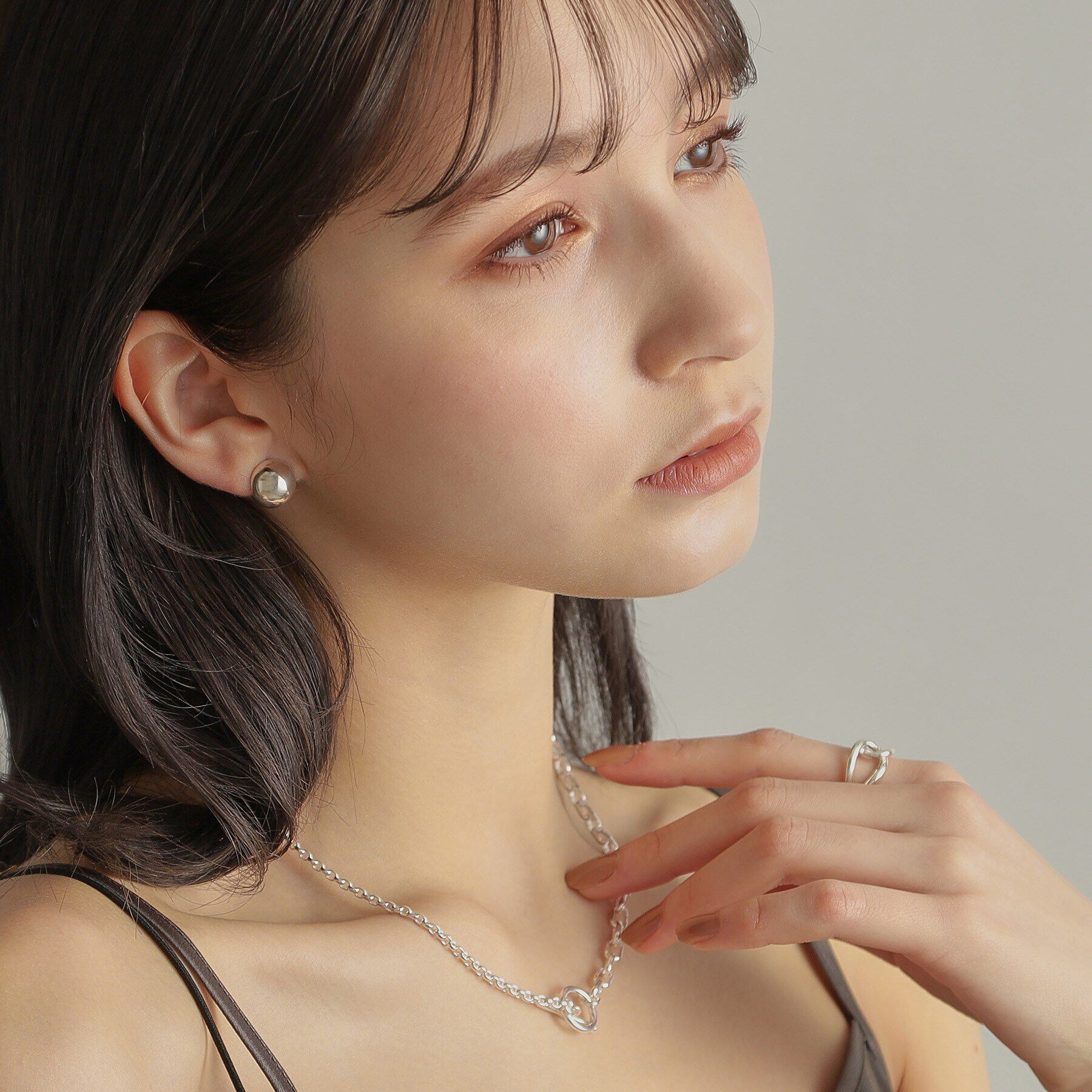 COCOSHNIK ONKITSCH「シルバー ハギーピアス ボールS」|ピアス|