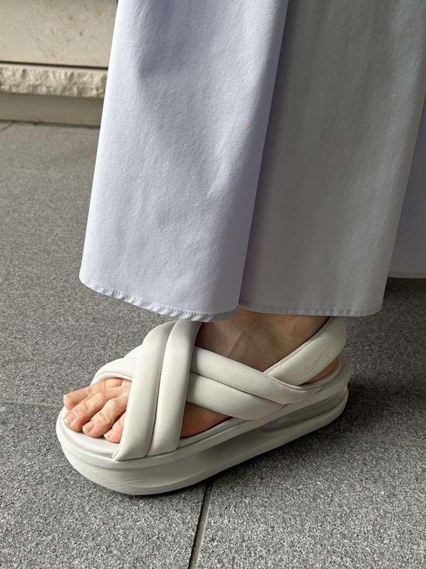 NIKE「【NIKE】AIR MAX ISLA SANDAL」|サンダル|WHT