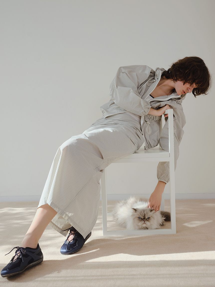 emmi atelier「サイドタックナロースカート/撥水【セットアップ対応】」|スカート|