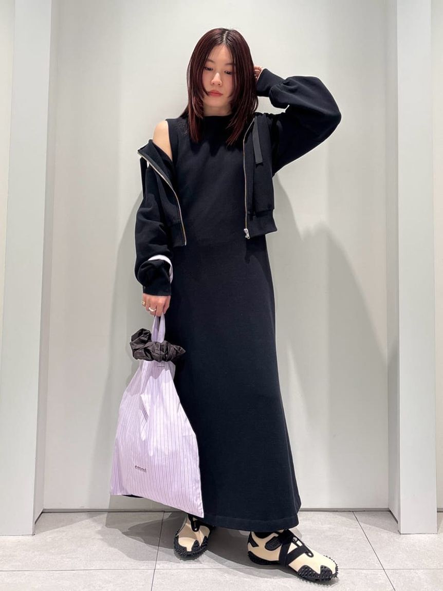 emmi atelier「【ONLINE限定カラーあり】シュシュ付きemmiロゴトートバッグ」|トートバッグ|