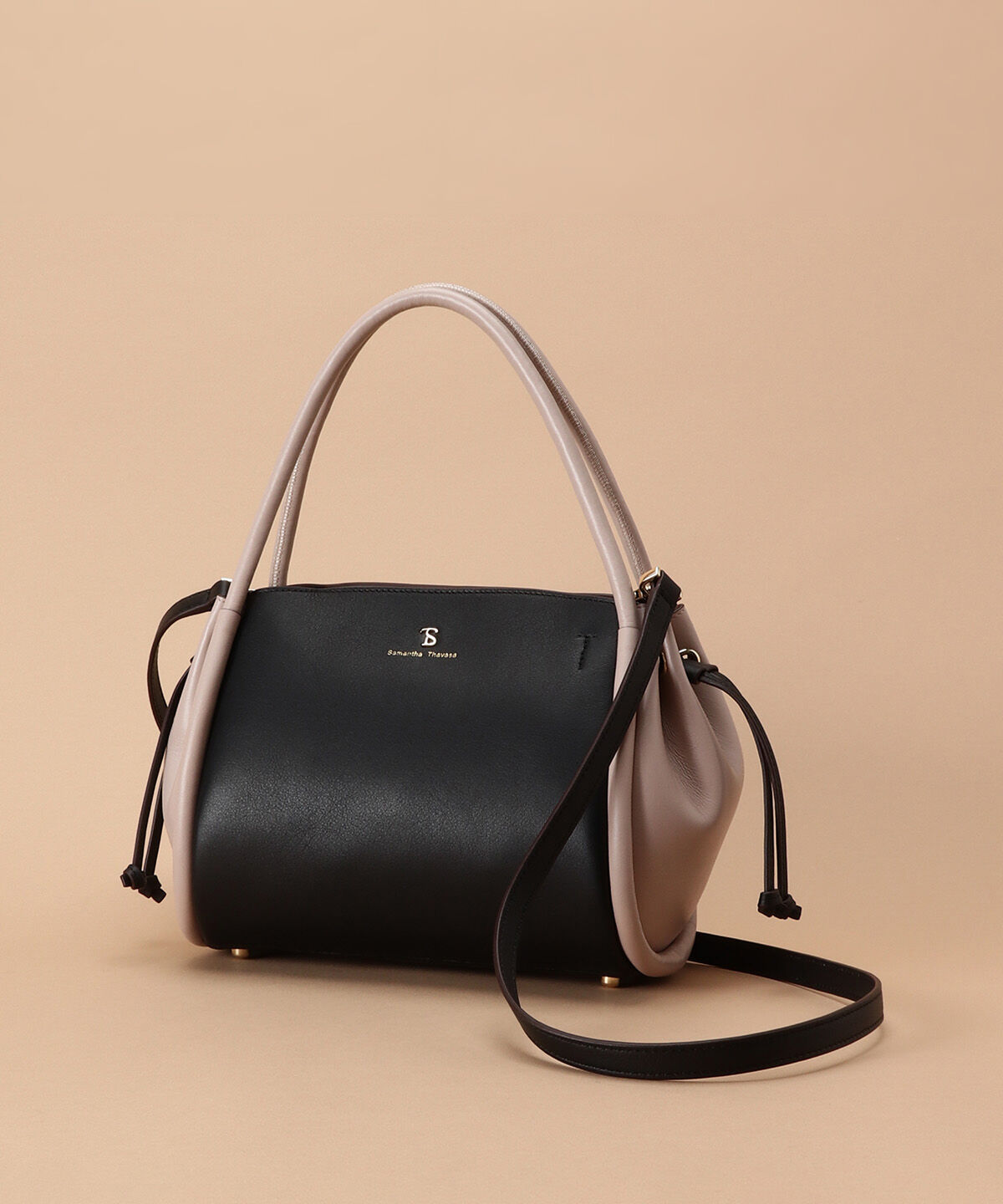 Samantha Thavasa「バイカラーサイド巾着 ハンドバッグ」|ハンドバッグ|