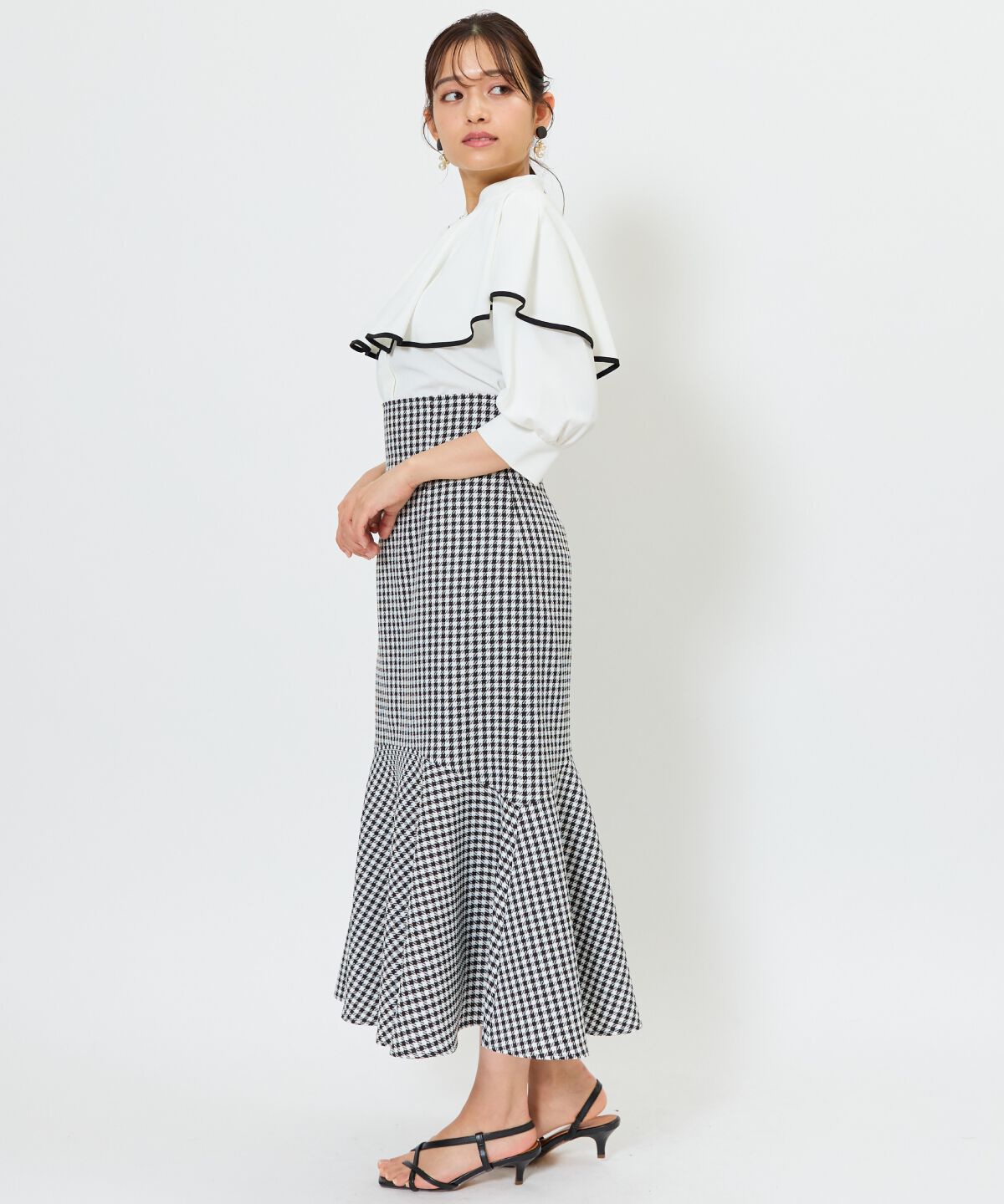 アンドクチュール「パイピングケープブラウス」|シャツ・ブラウス|