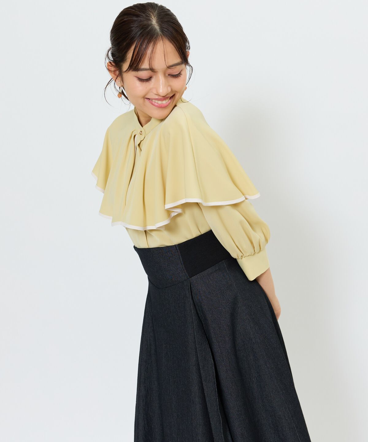 アンドクチュール「パイピングケープブラウス」|シャツ・ブラウス|