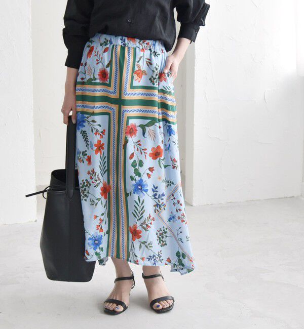 quaranciel「quaranciel: SPRINTEX フラワーパネル柄 スカーフ フレア スカート」|スカート|